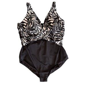 Swimsuits for All One Piece Size 22 Black White Built In Bra Adjustable Straps